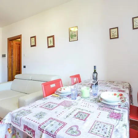 Apartment Andrea 5 San Siro (Lombardy)